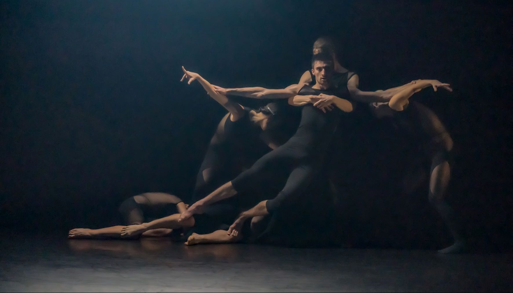 ALEXANDER WHITLEY DANCE COMPANY (Sadler’s Wells New Wave)